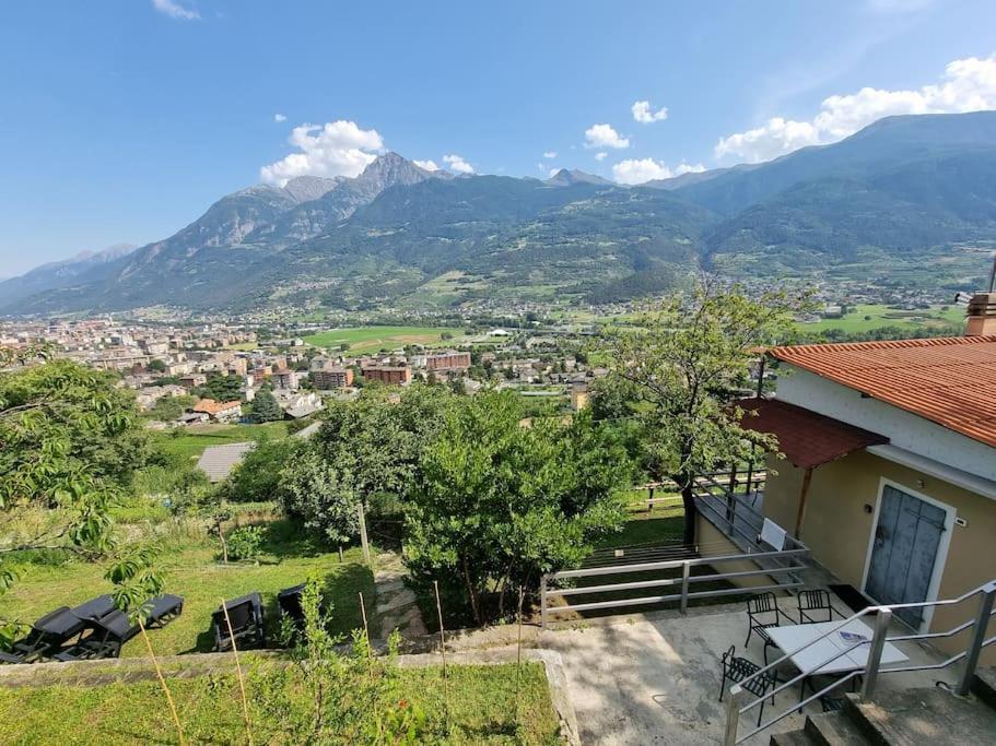 Casa Le Vignole - Aosta Villa Екстериор снимка